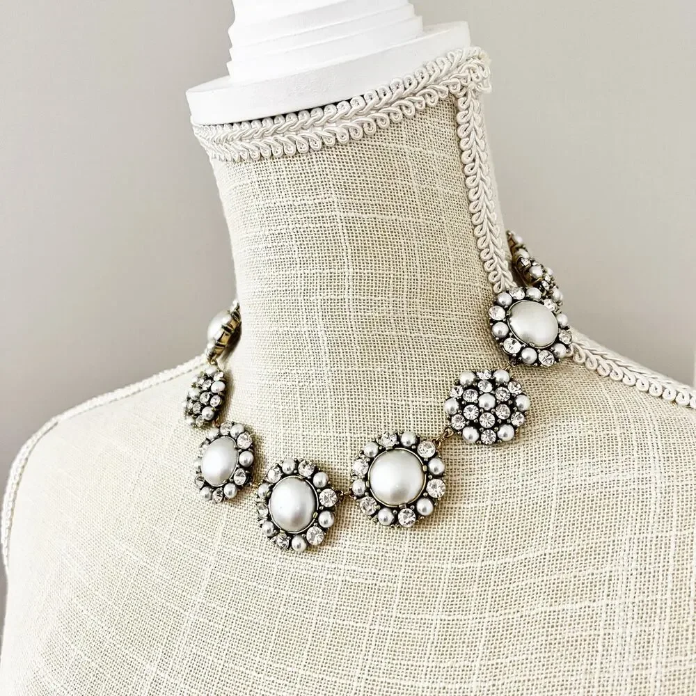 NEW White House Black Market Faux Pearl & Rhinestone Statement Necklace